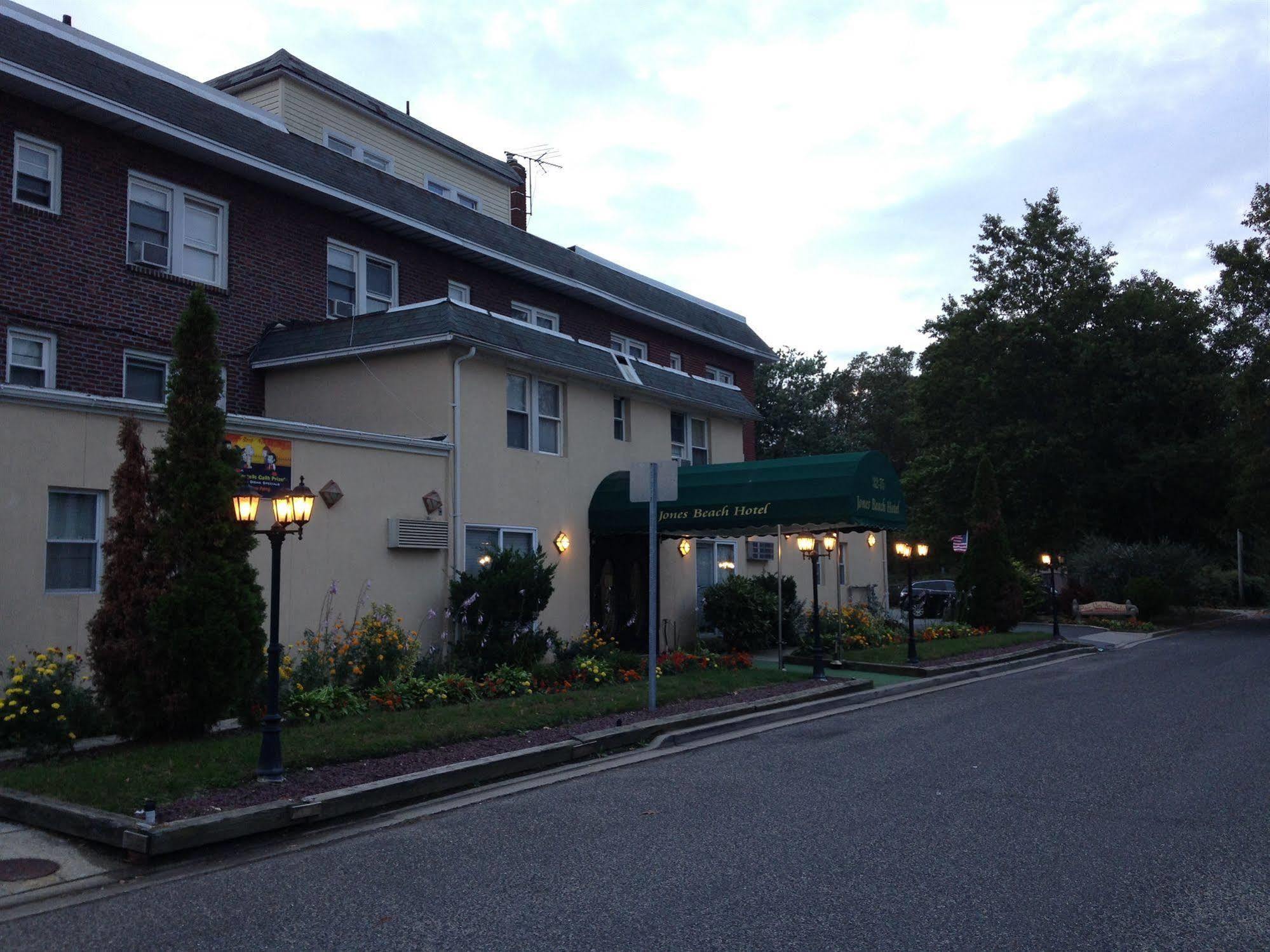 Jones Beach Hotel Wantagh Ngoại thất bức ảnh